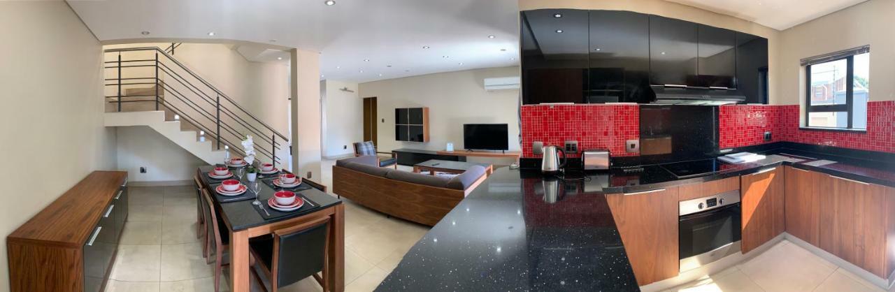 66 Dorp Street Apartment Polokwane Esterno foto